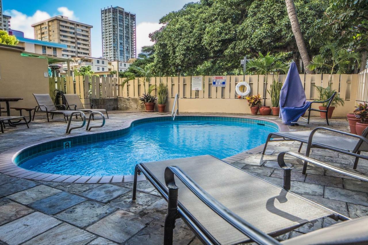 Beautiful Studio In The Heart Of Vibrant Waikiki Apartment Honolulu Exterior photo